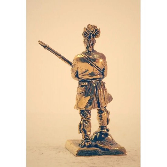 Miniature en bronze « Guerrier iroquois en uniforme francais avec mousquet »