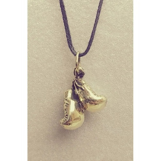Pendentif en bronze « Gants de boxe »