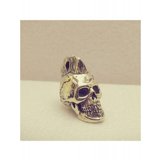 Pendentif en bronze « Crane a crete mohawk »
