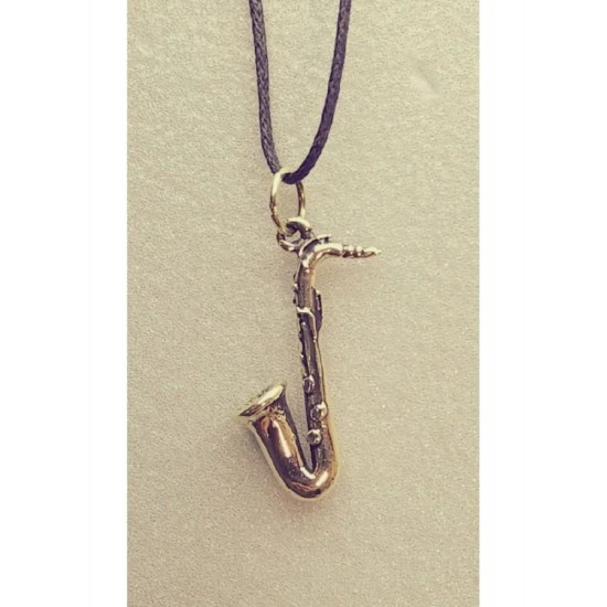 Colgante de bronce «Saxofon»