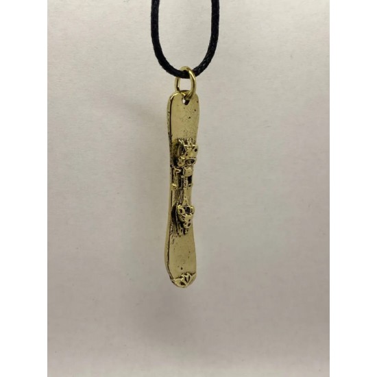 Colgante de bronce «Esquis»