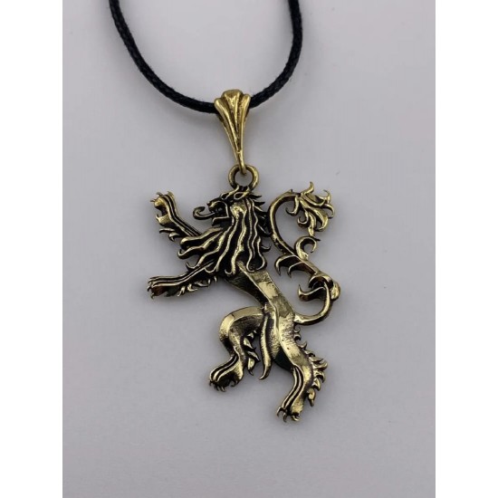 Colgante de bronce «Emblema de los Lannister»
