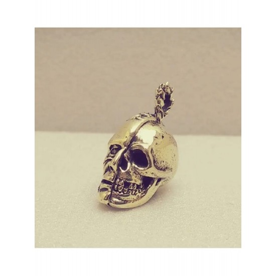 Colgante de bronce «Memento Mori»